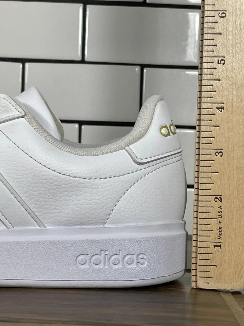adidas Grand Court 2.0 Shoes Womens Size 9 White Faux Leather Casual Sneaker